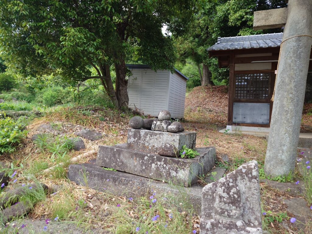 山梨石棒