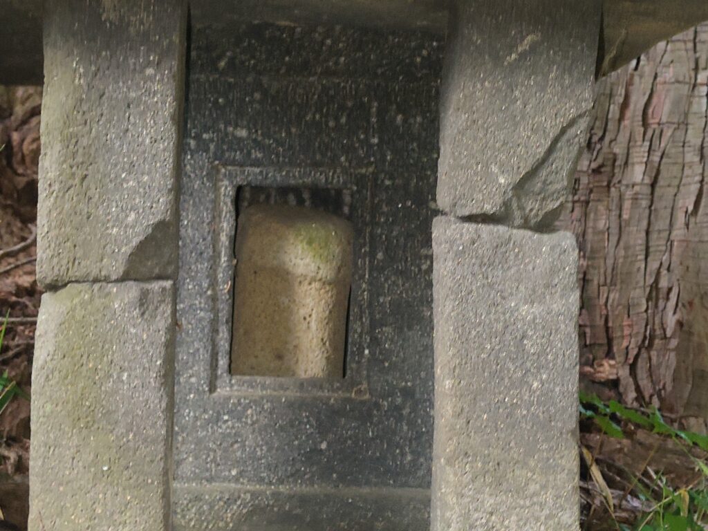 山梨県石棒様