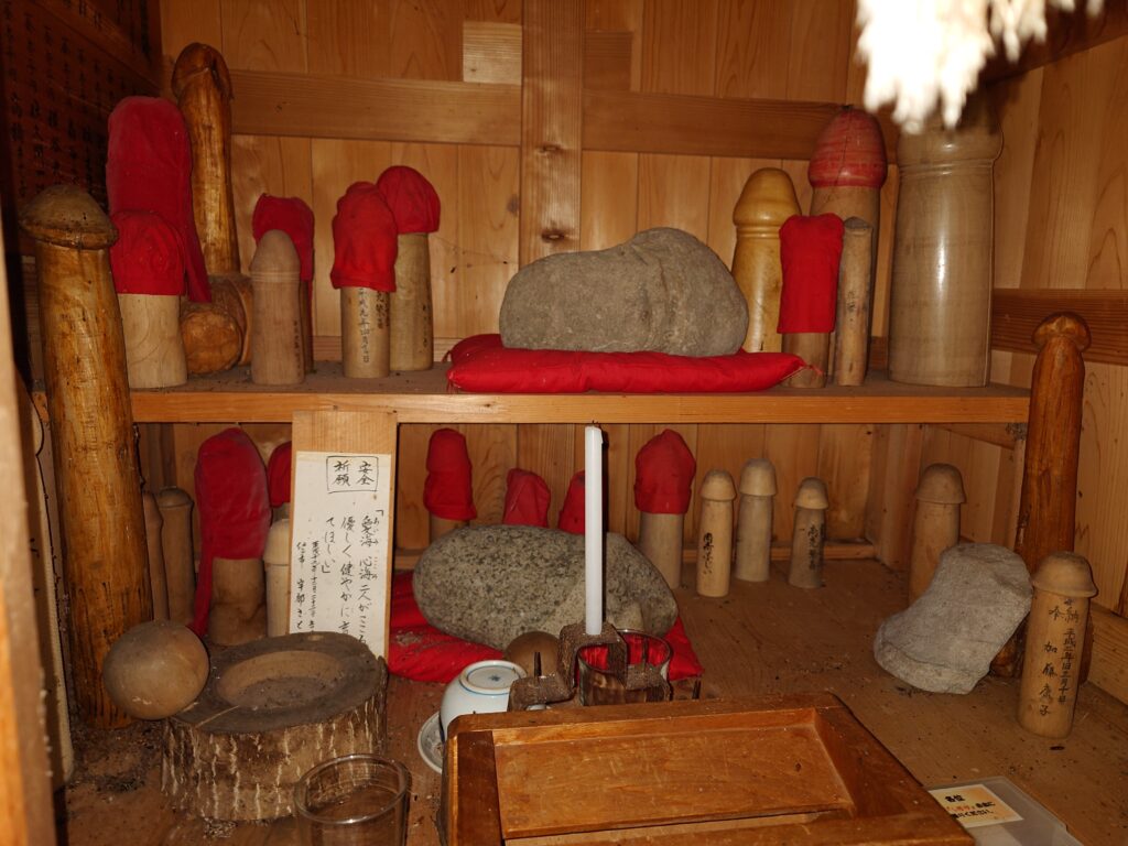 宮城　金精様