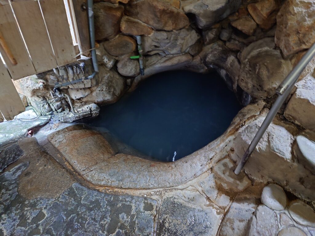 つぼ湯