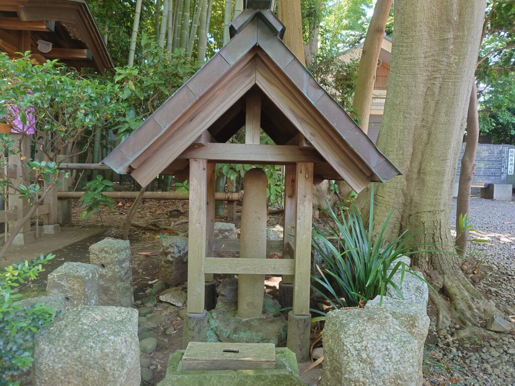 世田谷石棒