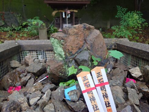 岡山金精様