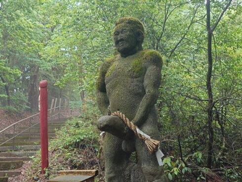 岡山金精様