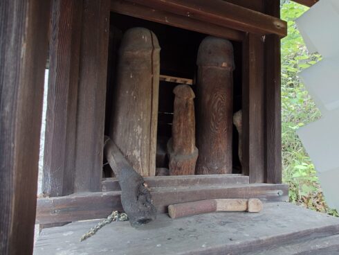 岡山金精様